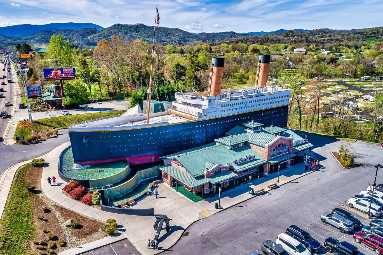 Bluebearry Patch Villa Gatlinburg Exterior photo
